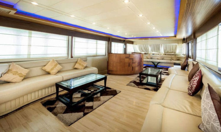 Al Boom Yacht Rental Abu Dhabi