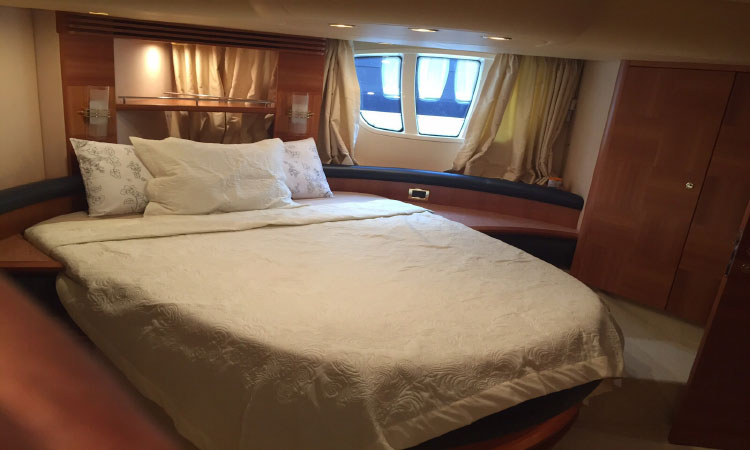 Azimuth Yacht Abu Dhabi