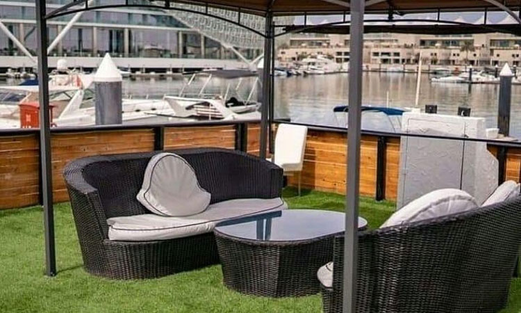 Houseboat Cruising Abu Dhabi