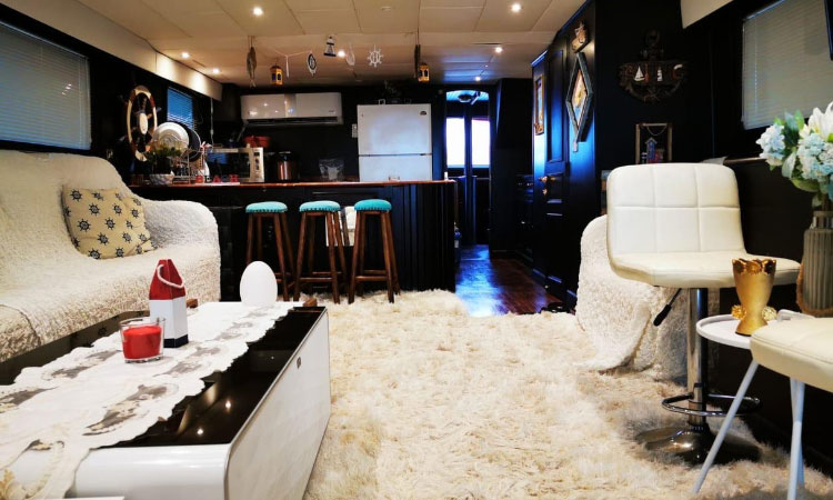 Luxury Yacht Party Rental Abu Dhabi