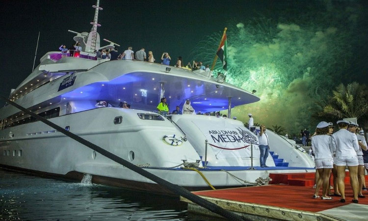 Luxury Yacht Party Rental Abu Dhabi